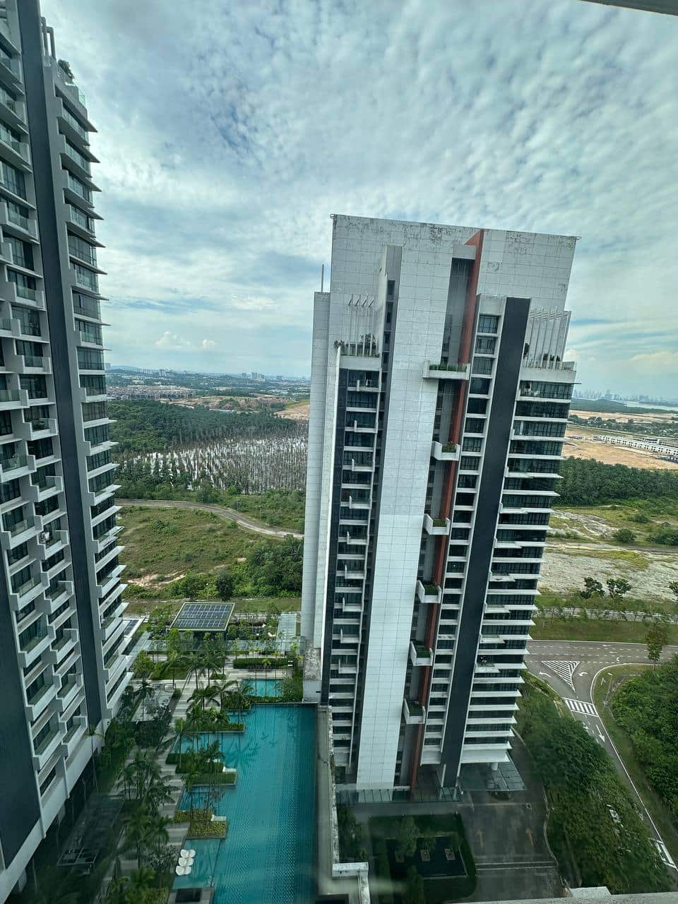 Studio Grand Medini 7