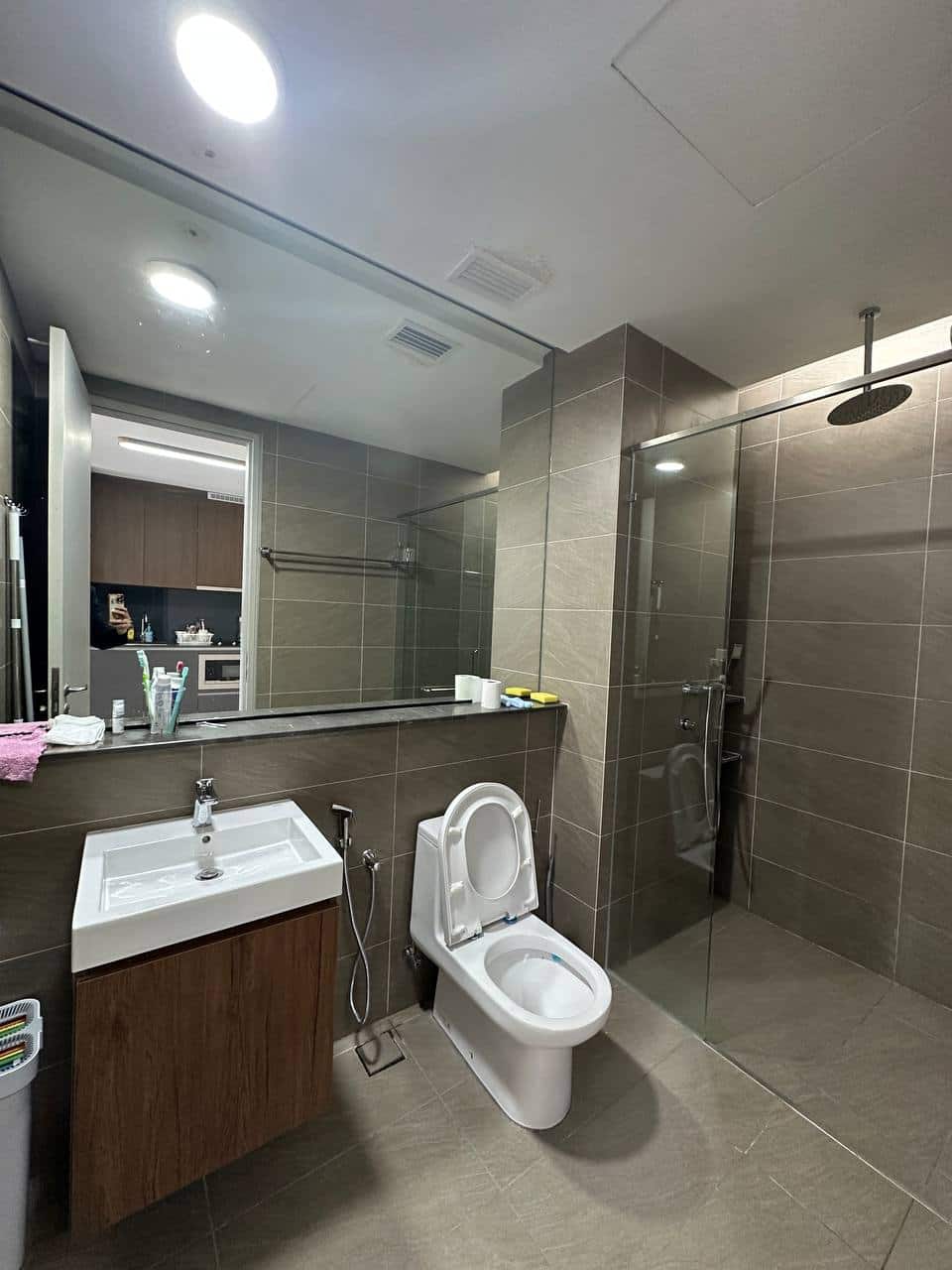 Studio Grand Medini 9