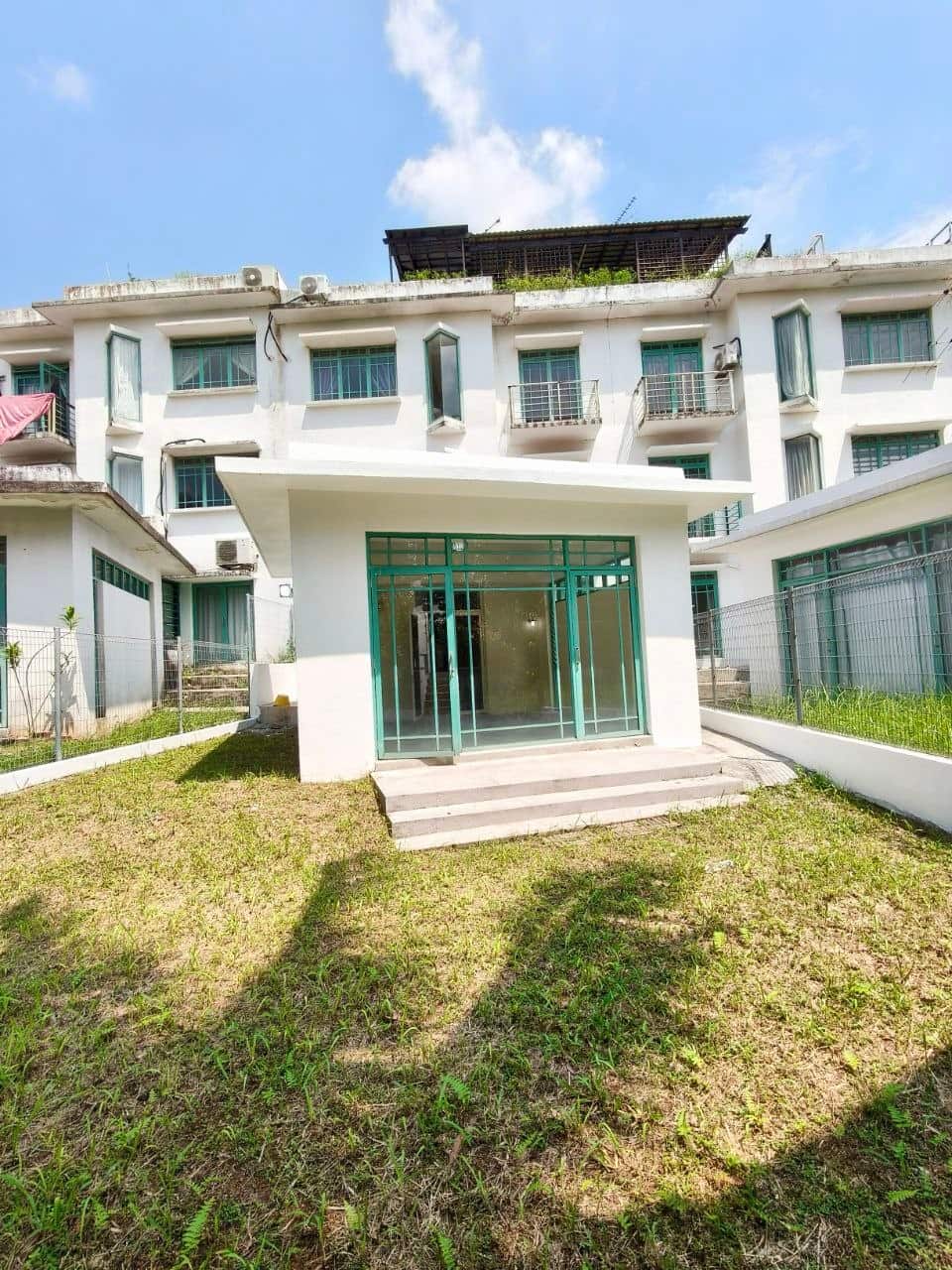 Duplex Townhouse Octville Seri Alam 3