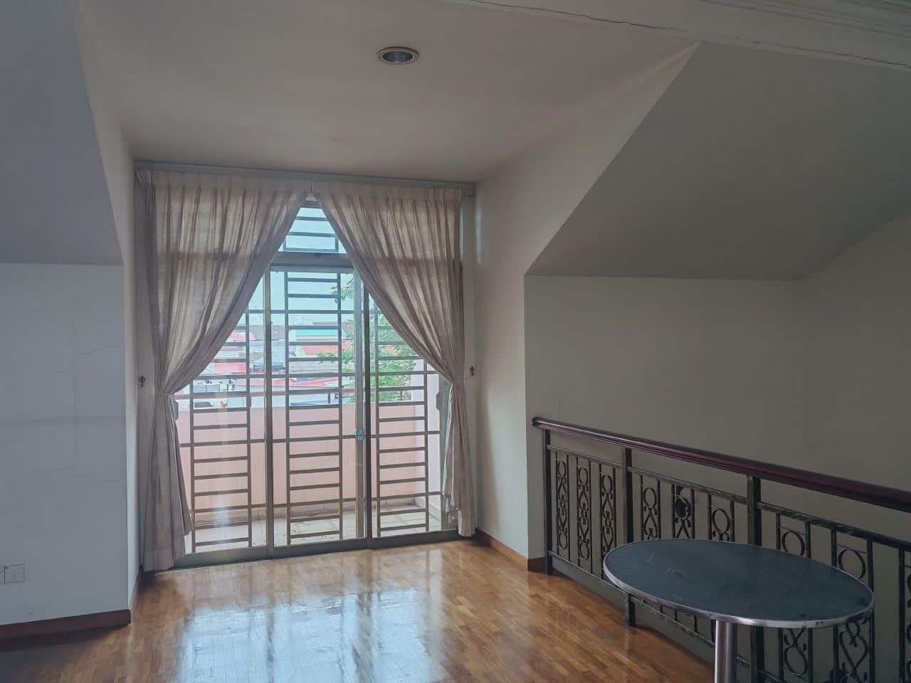House Taman Abad 4