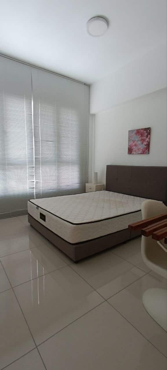 Condo Danga Bay 6