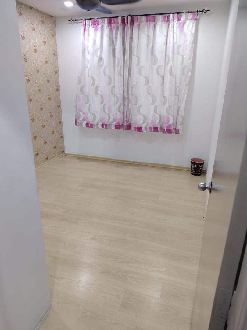 Condo Larkin Heights 3