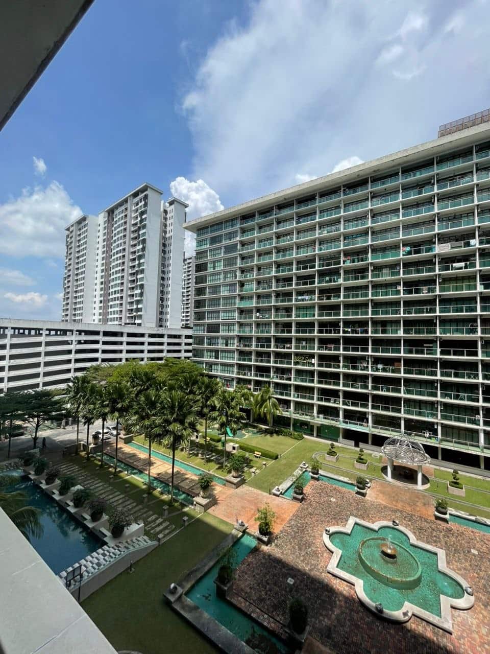 Apartment Taman Mount Austin 4