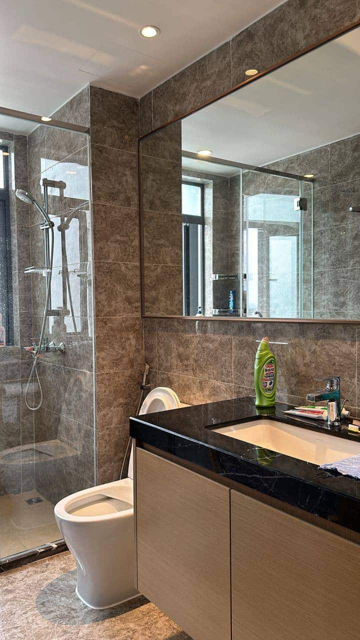 Condominium R&F Princess Cove 8