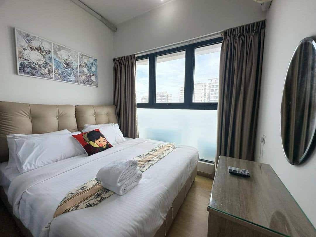 Condo Amberside Country Garden Danga Bay 7