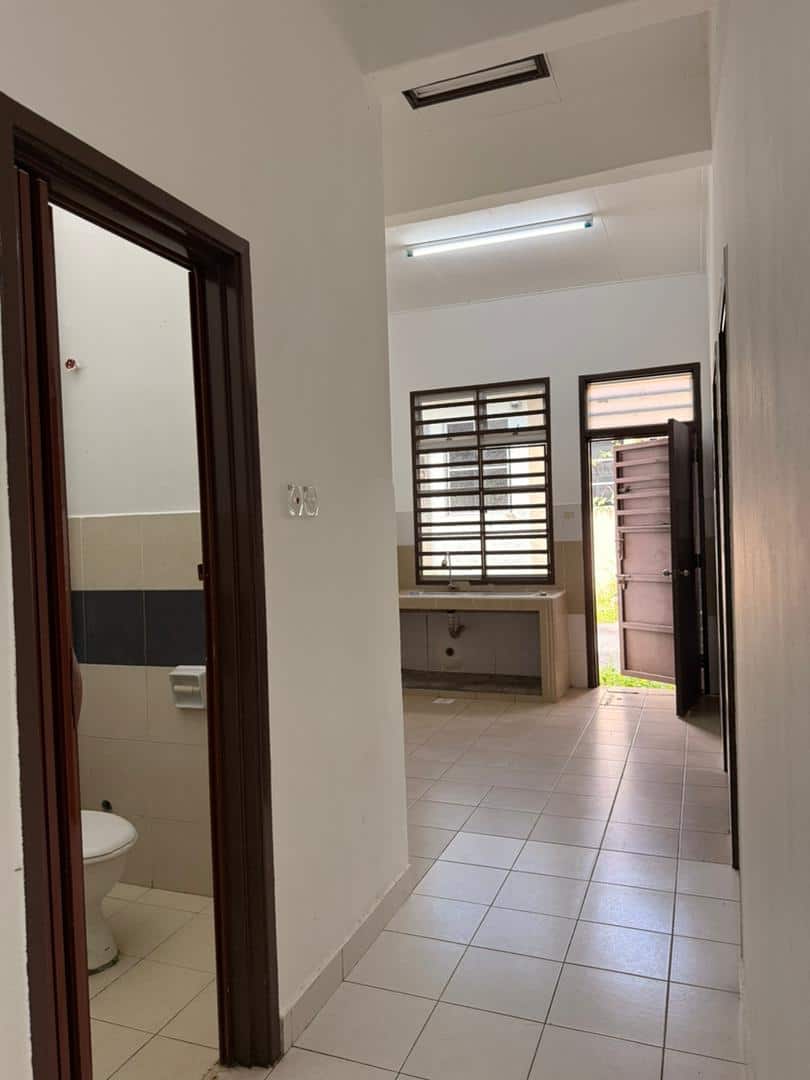 Single storey terrace Jalan Tiong 7