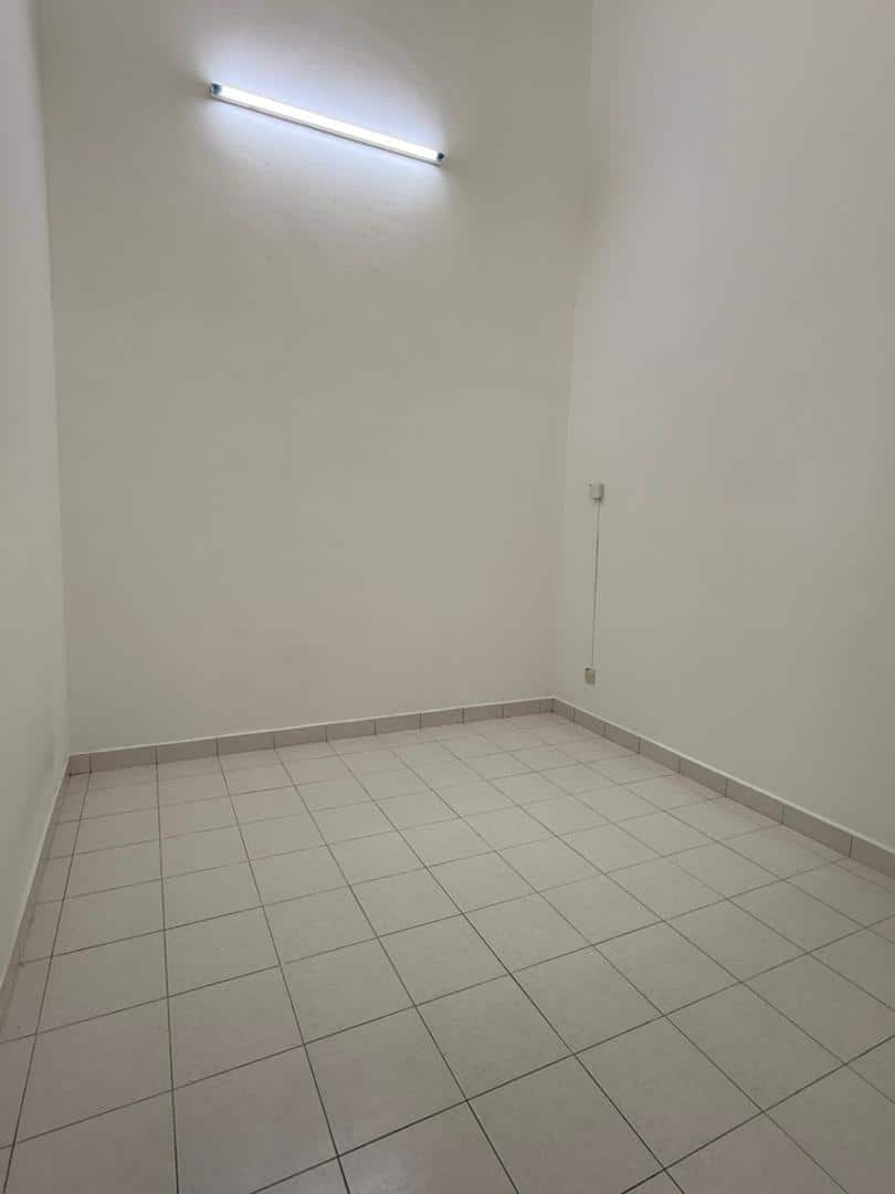 Single storey terrace Jalan Tiong 4