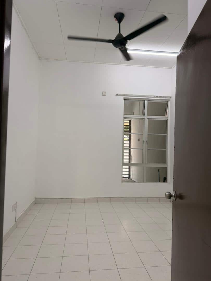 Single storey terrace Jalan Tiong 5