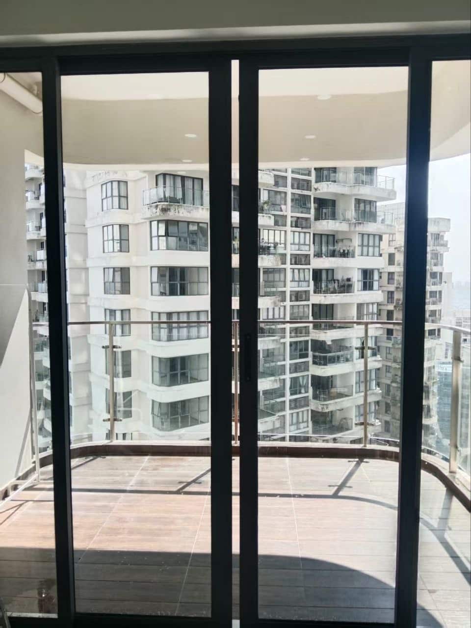 Condo WTL Royal Strand Country Garden Danga Bay 3