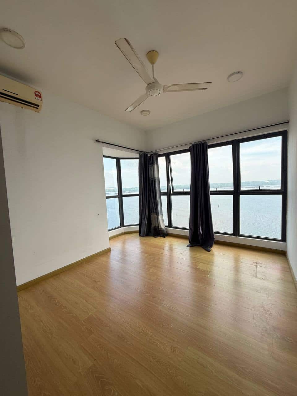 Condo Royal Strand 2