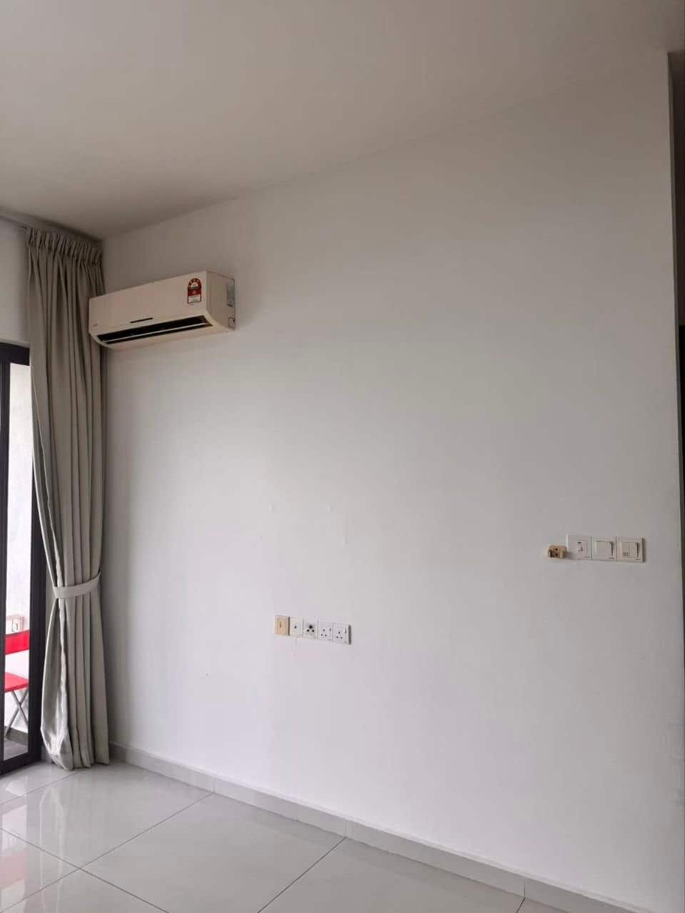 Condominium Bay Point 7