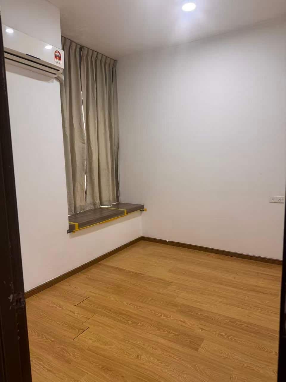 Condominium Bay Point 6
