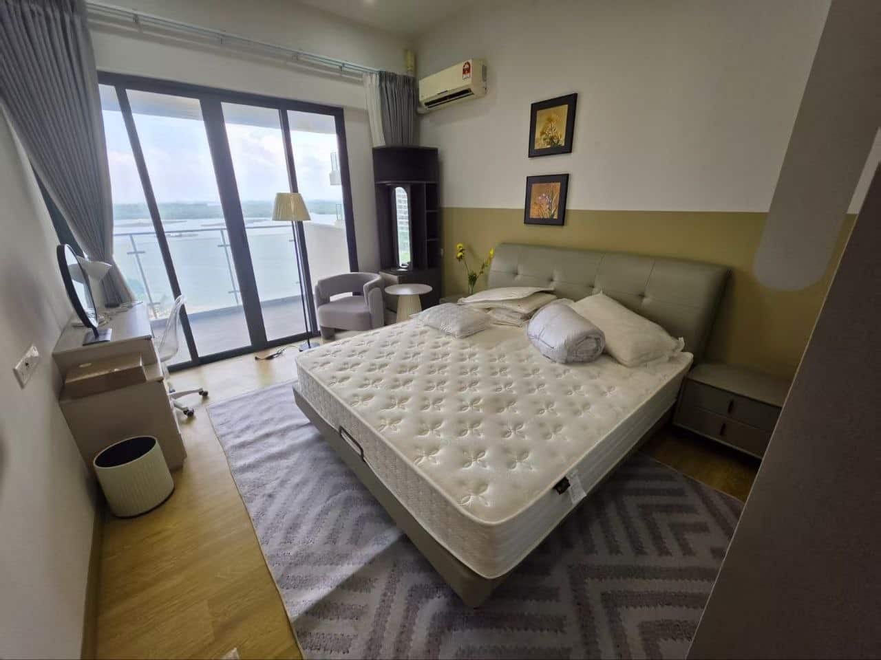 Condo WTL Royal strand 3