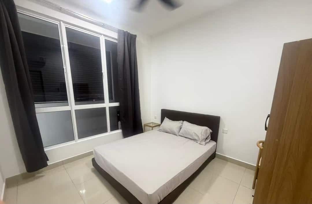 Condo Trellis Residence 2