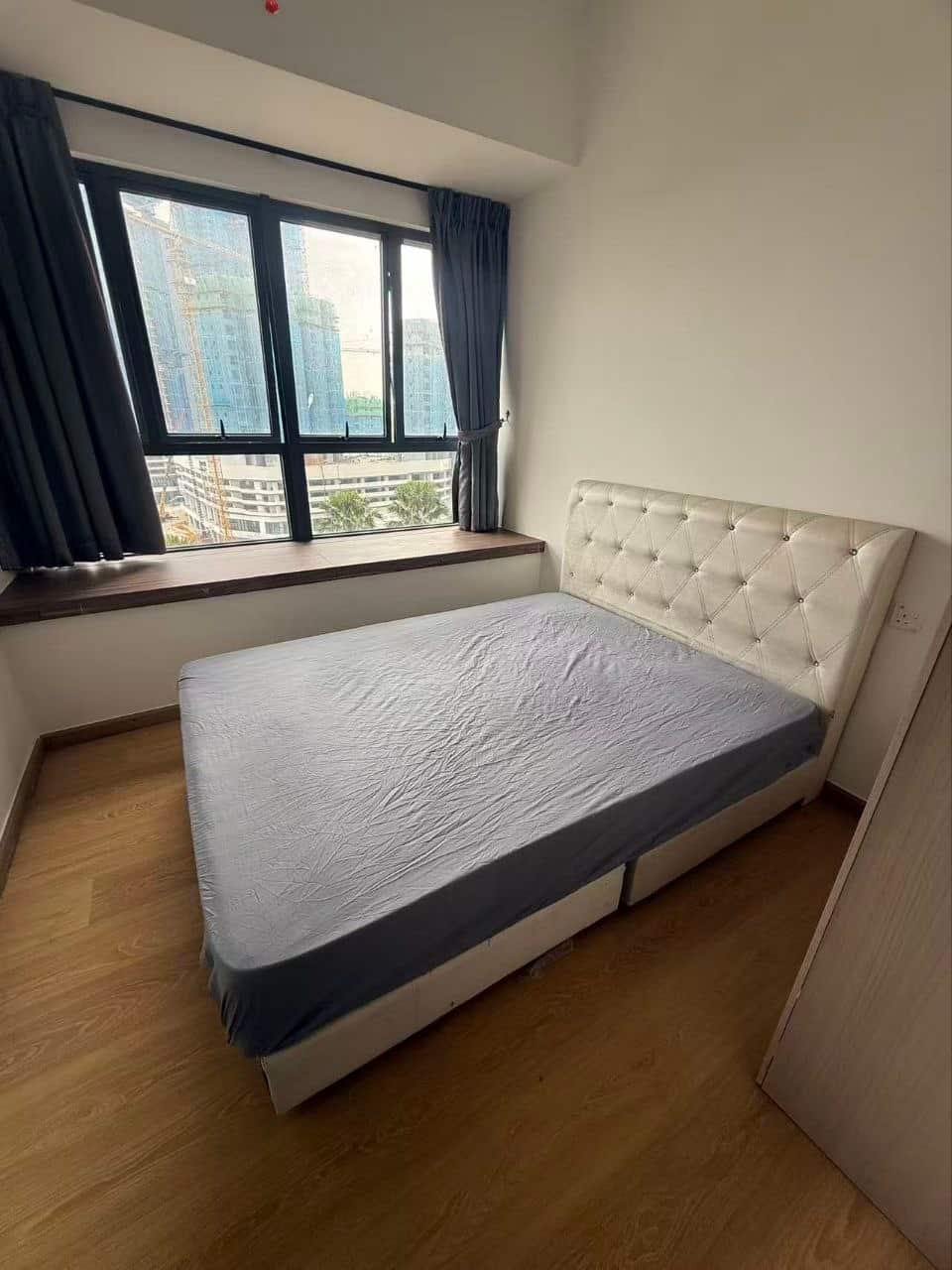 Condo Royal Strand Country Garden Danga Bay 5