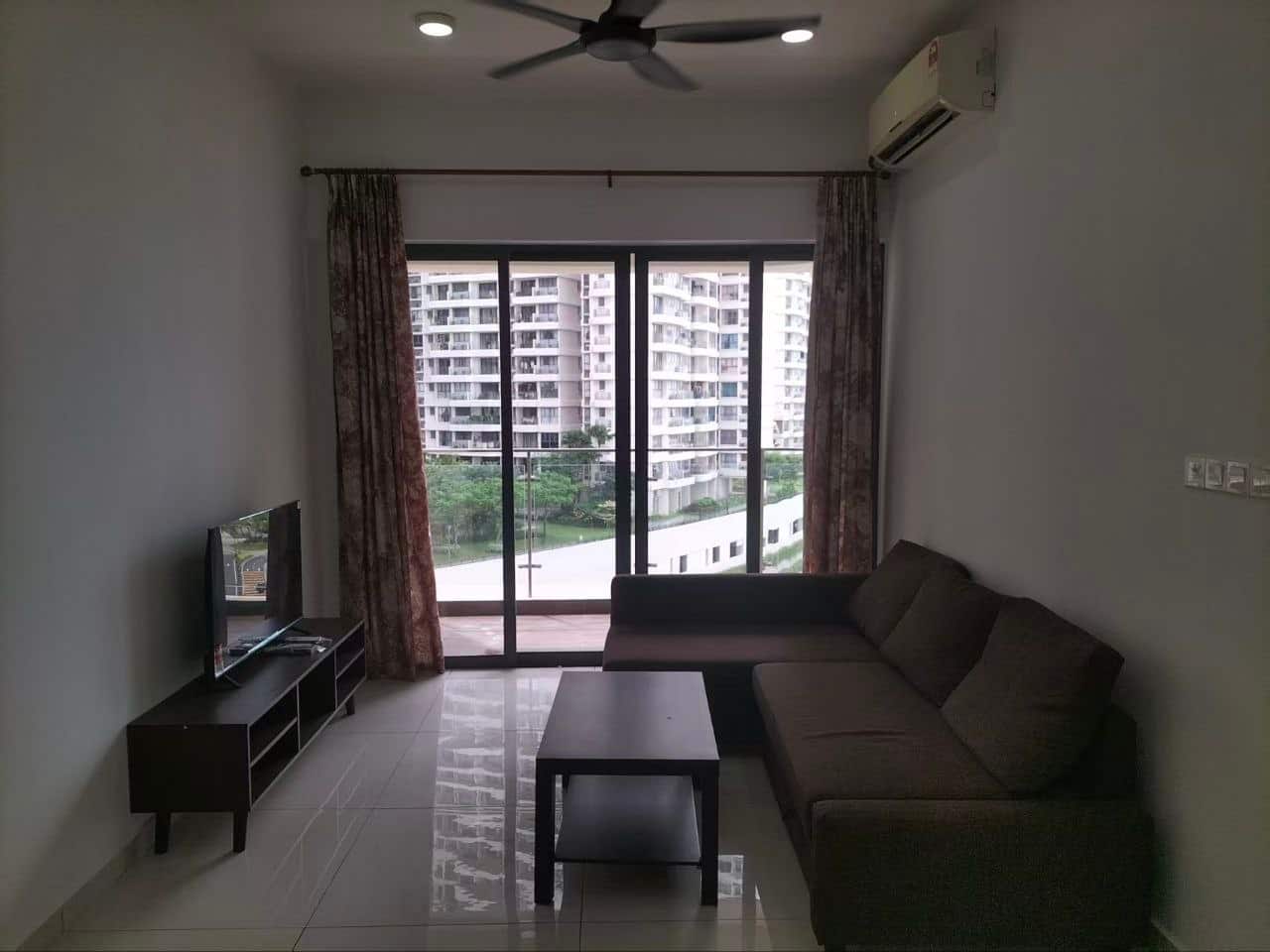 Condo Bay Laurel, Country Garden Danga Bay 1