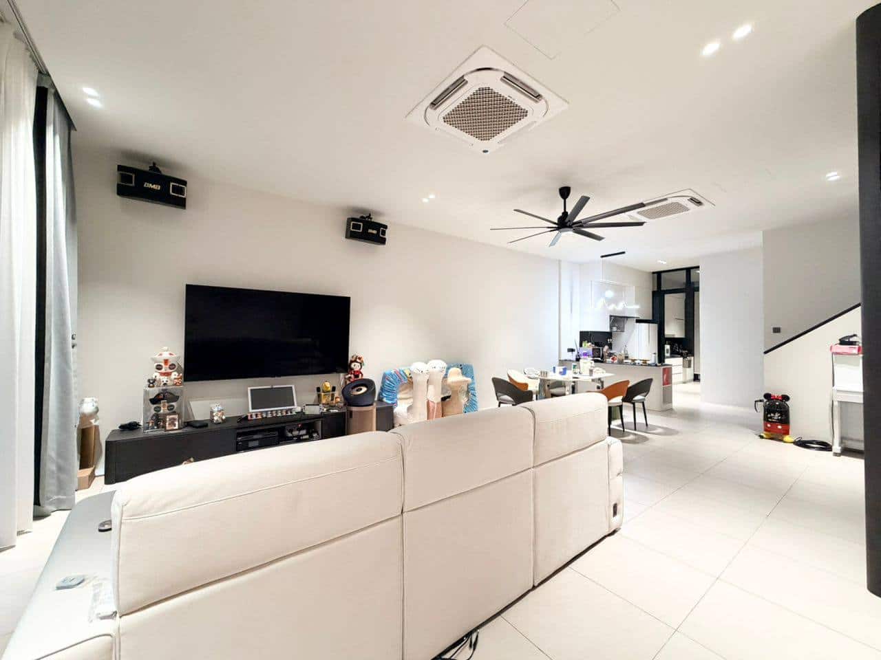 Double Storey Superlink Aurora Sentral Villa 4