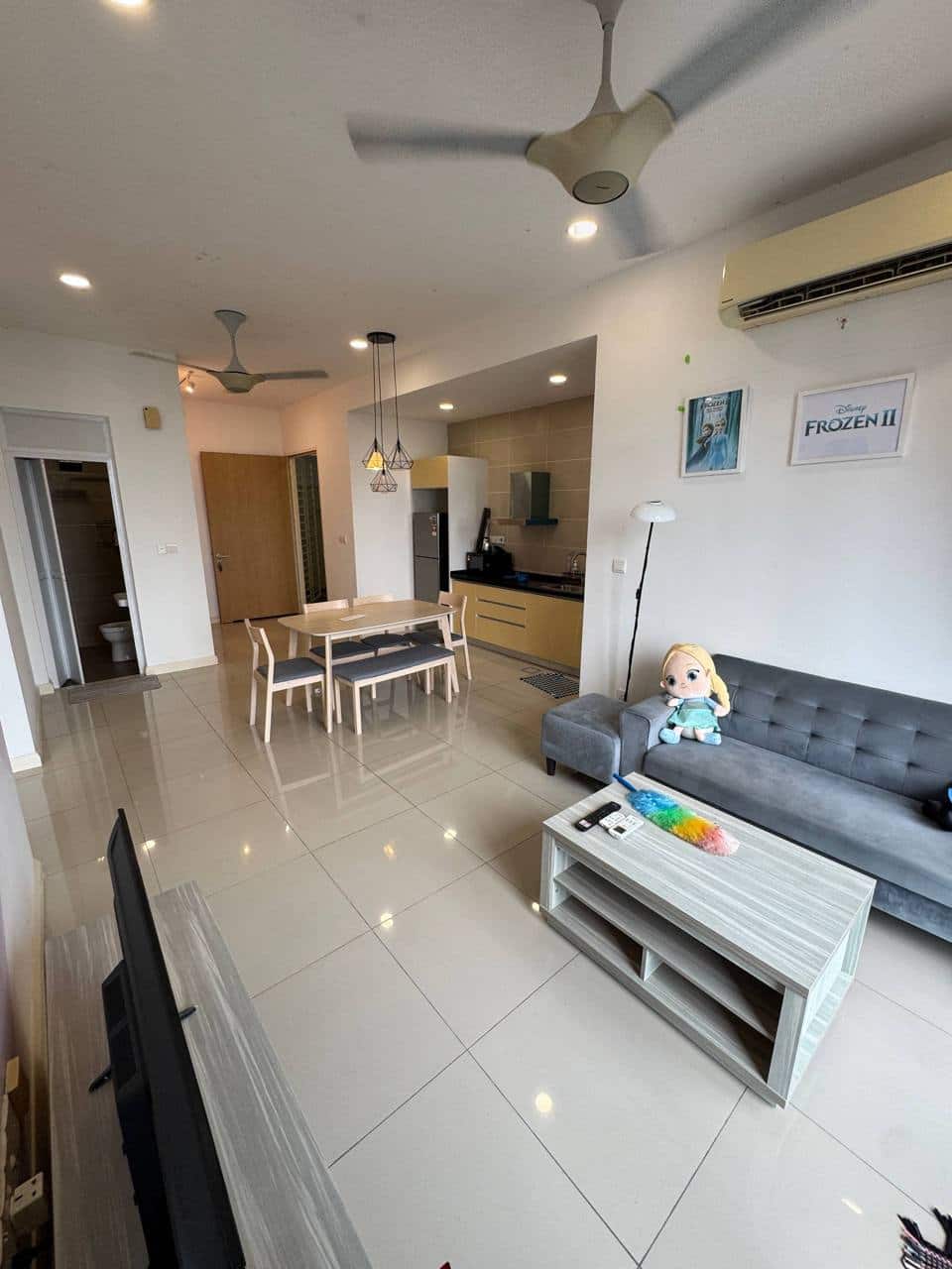 Condominium Medini 1