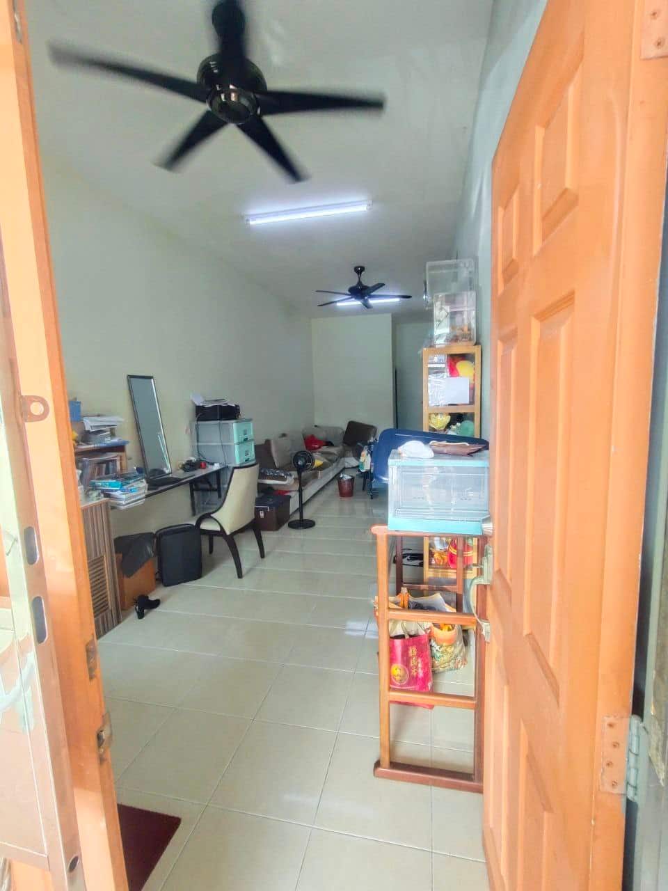 Single storey Intermediate Jalan Bestari 23/X 3