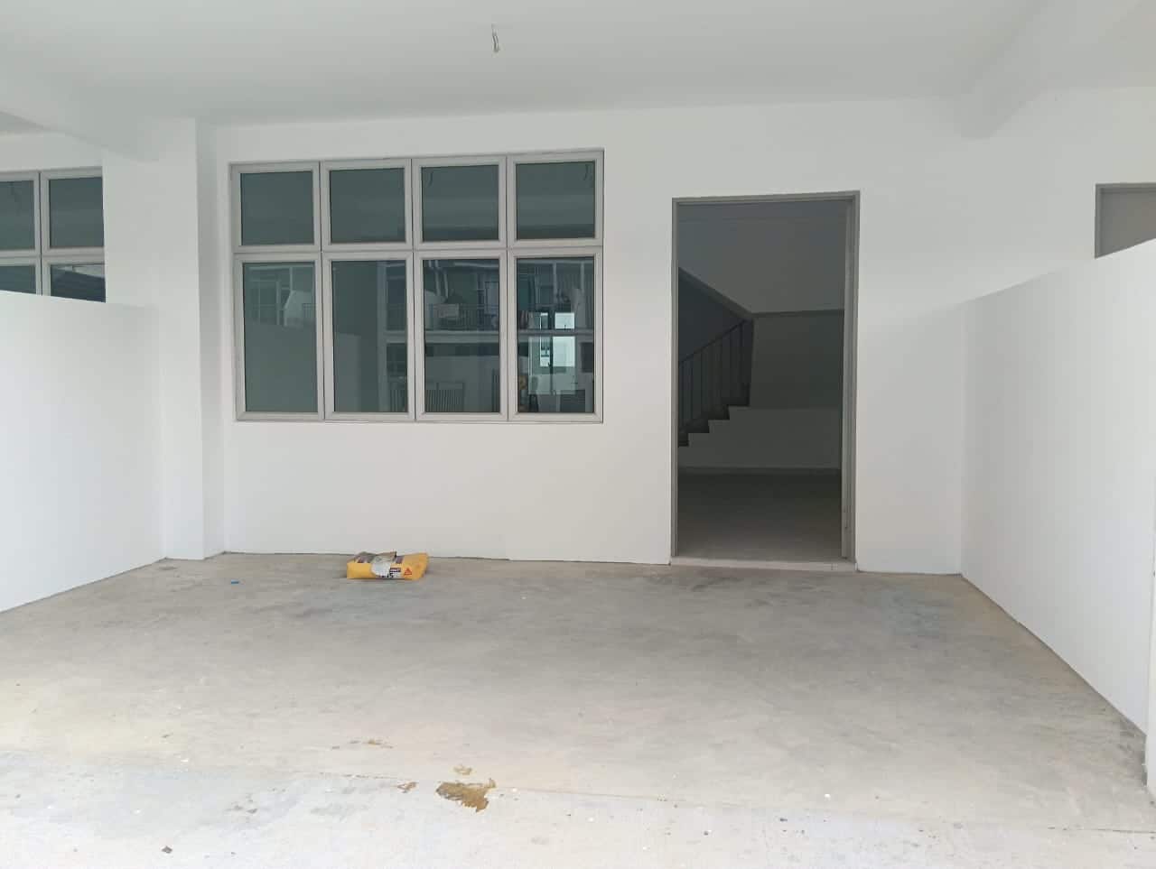 Double Storey Terrace Taman Pulai Duta Scientex 5