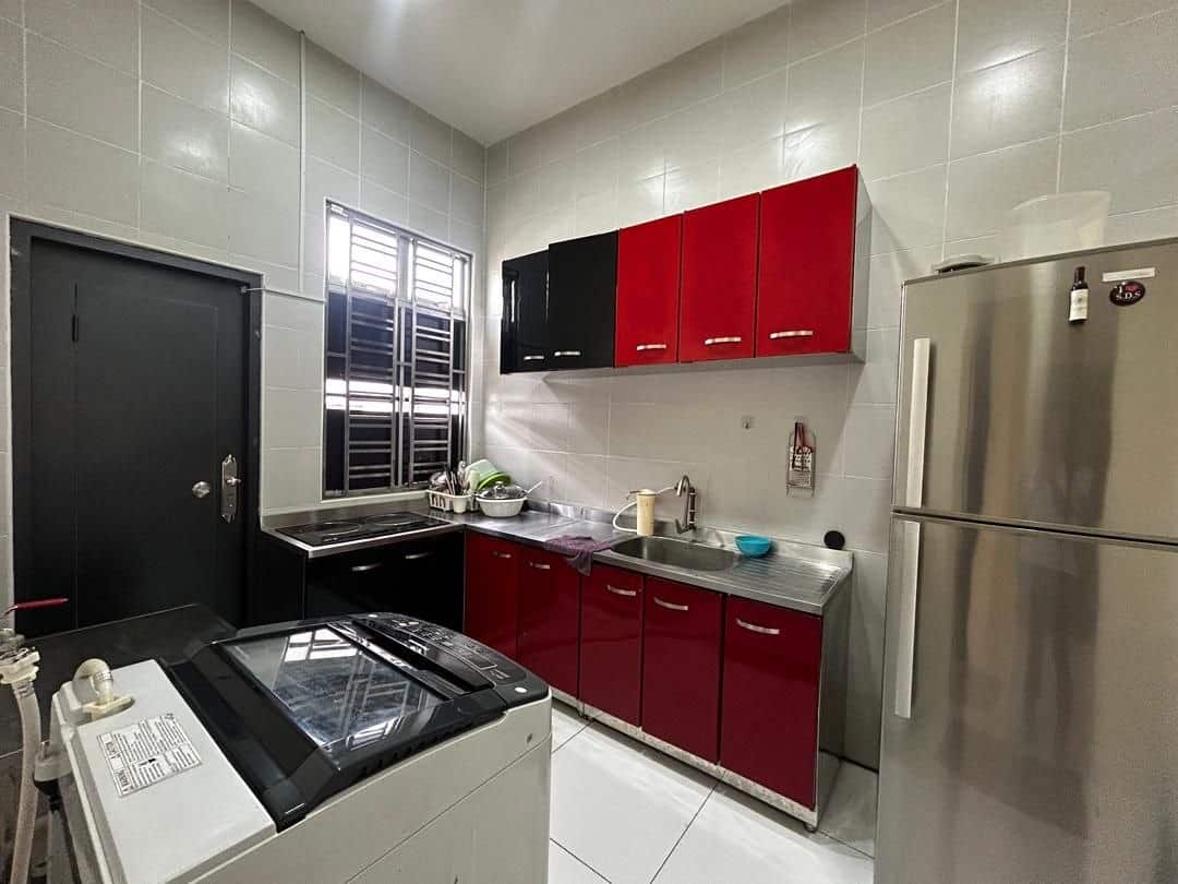 Single Storey Terrace House Jalan Bangau, Bandar Putra 4