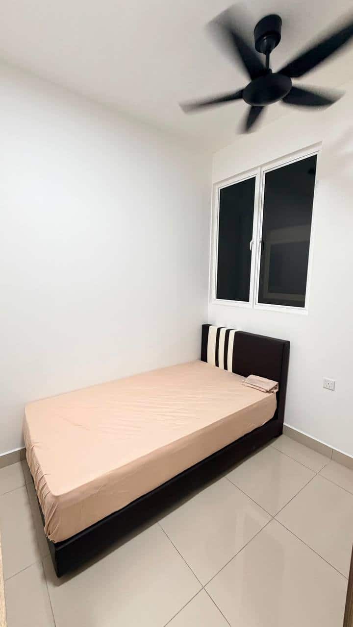 Condominium Trellis Residences 7