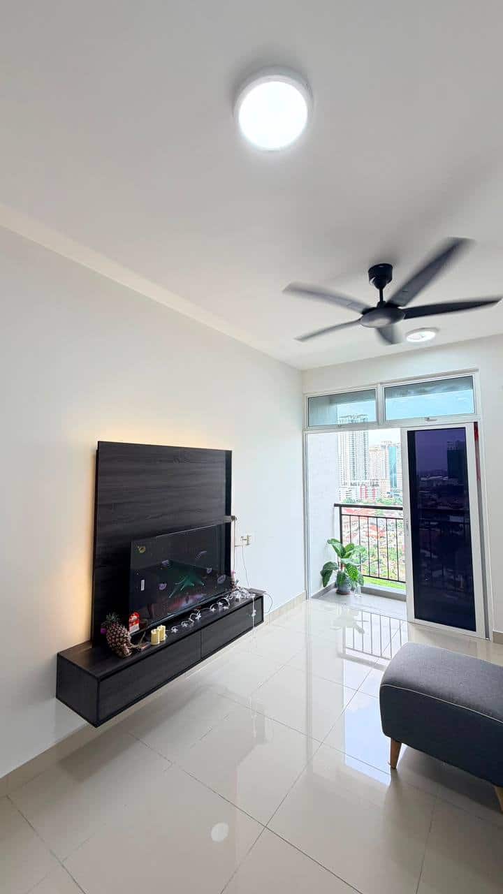Condominium Trellis Residences 3