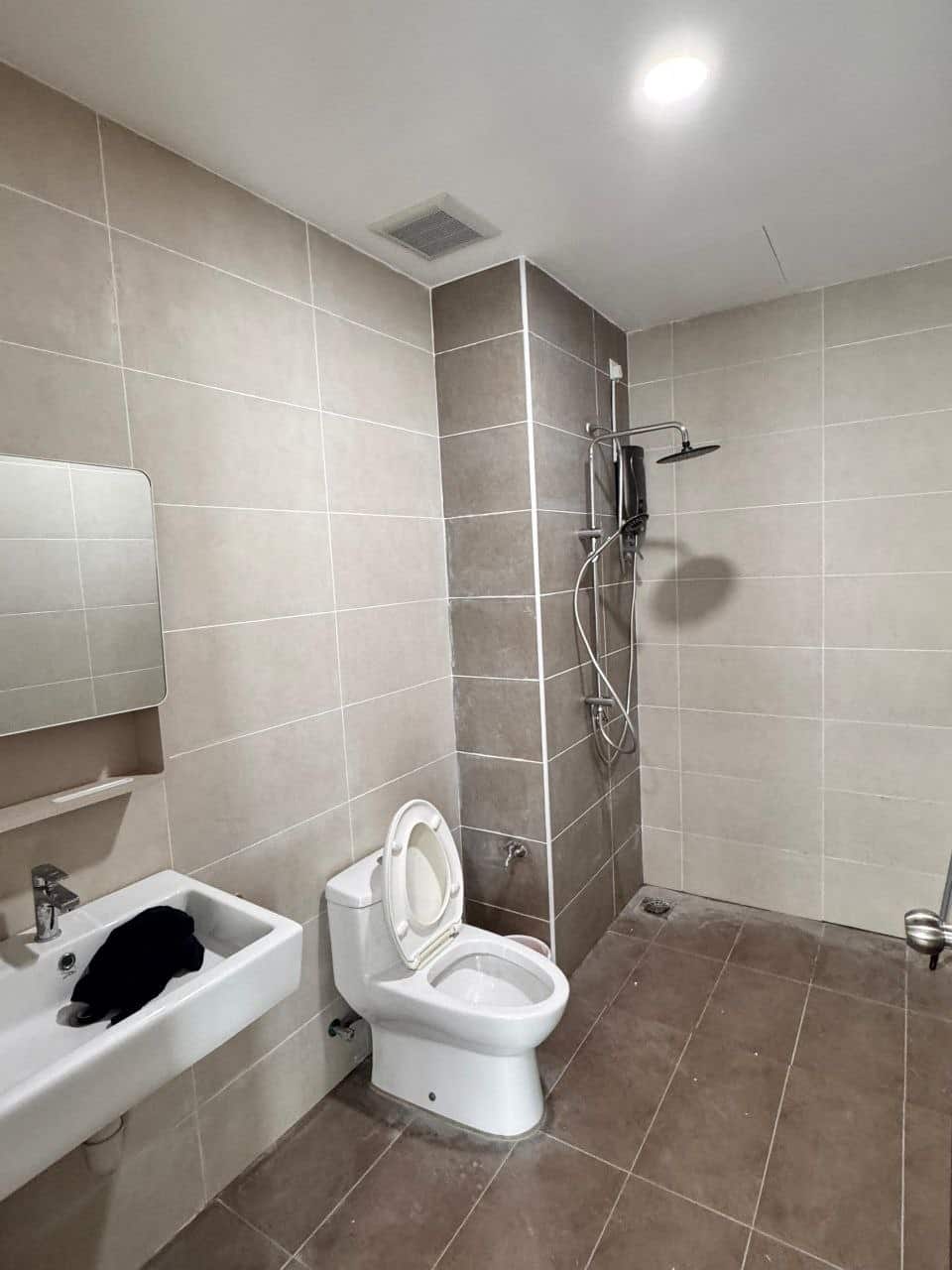 Serviced apartment Wave @ Marina Cove 9