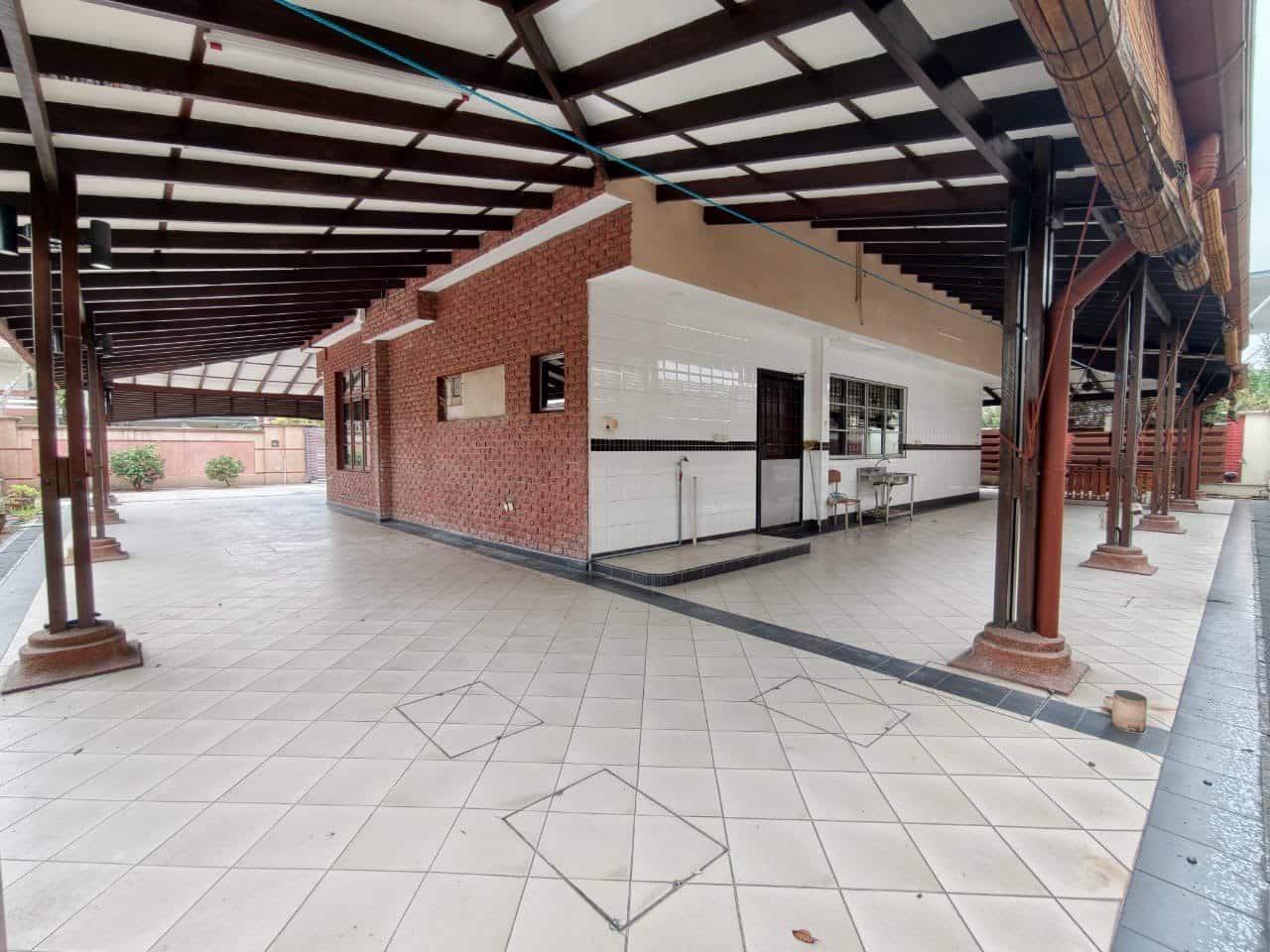 2 storey Bungalow Taman Sri Tebrau 8