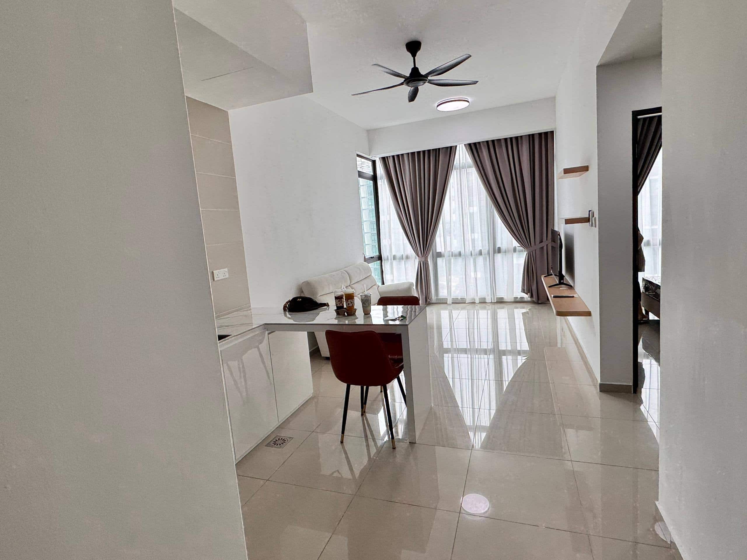 Condo Wave @ marina cove 2