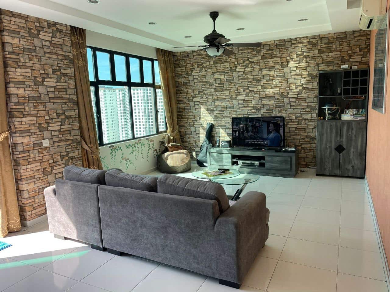 Executive Suite Bukit Indah 3