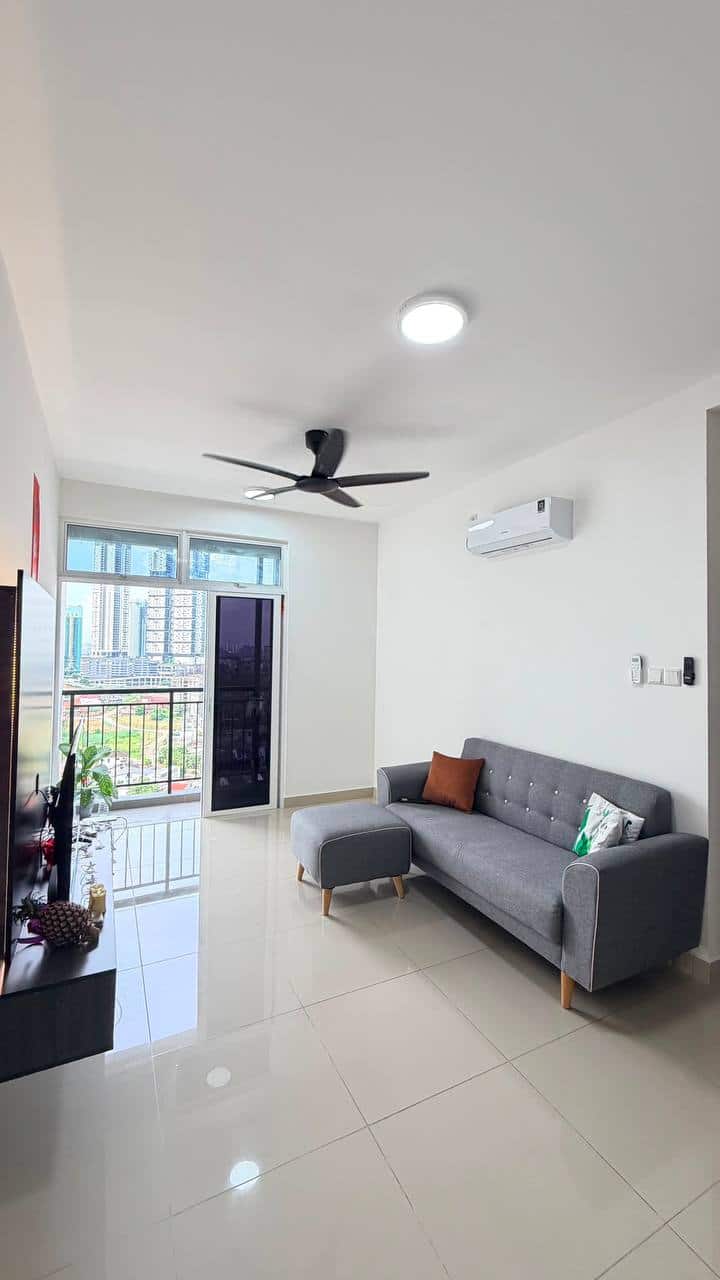 Condominium Meldrum Height 3