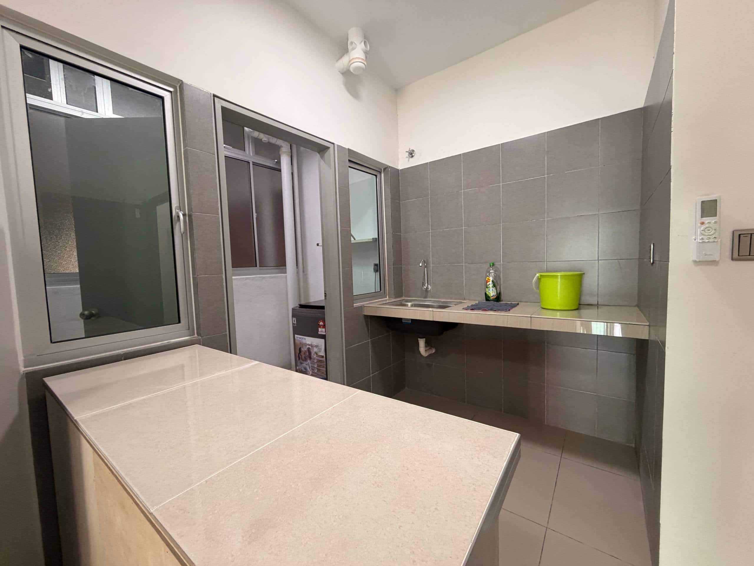 Condominium Pandan 6