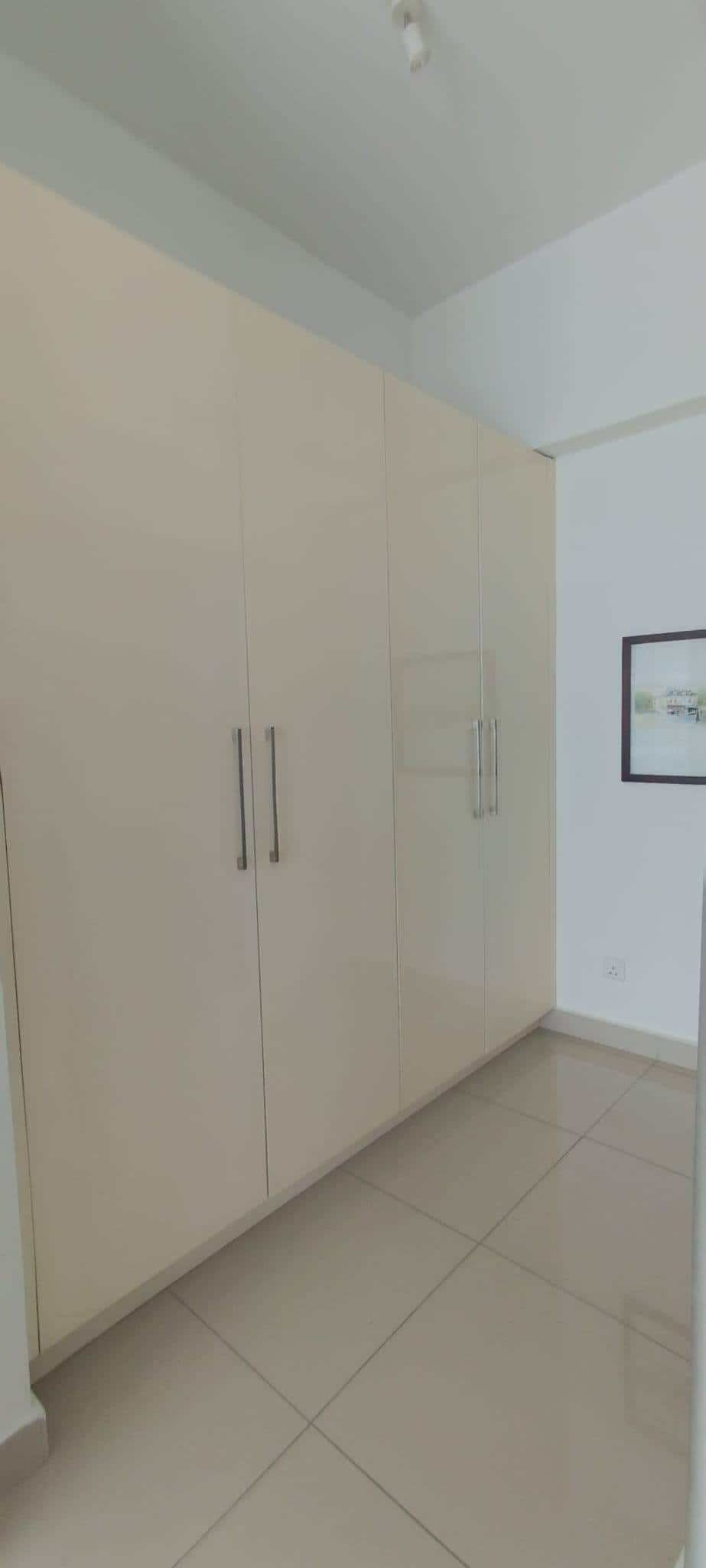 Condo Danga Bay 8