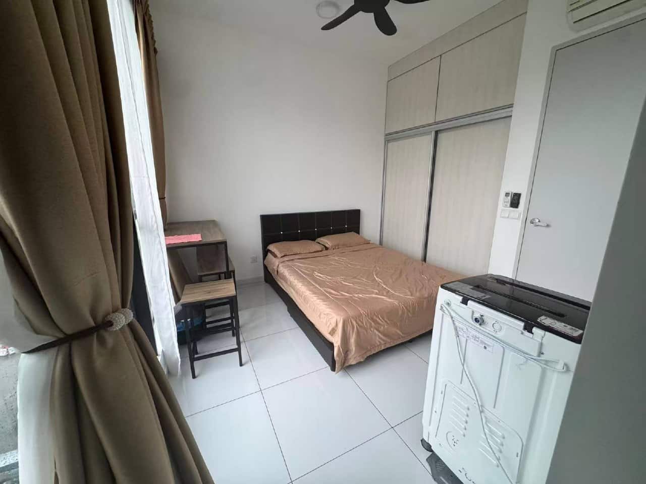 Master Bedroom Bukit Indah 2