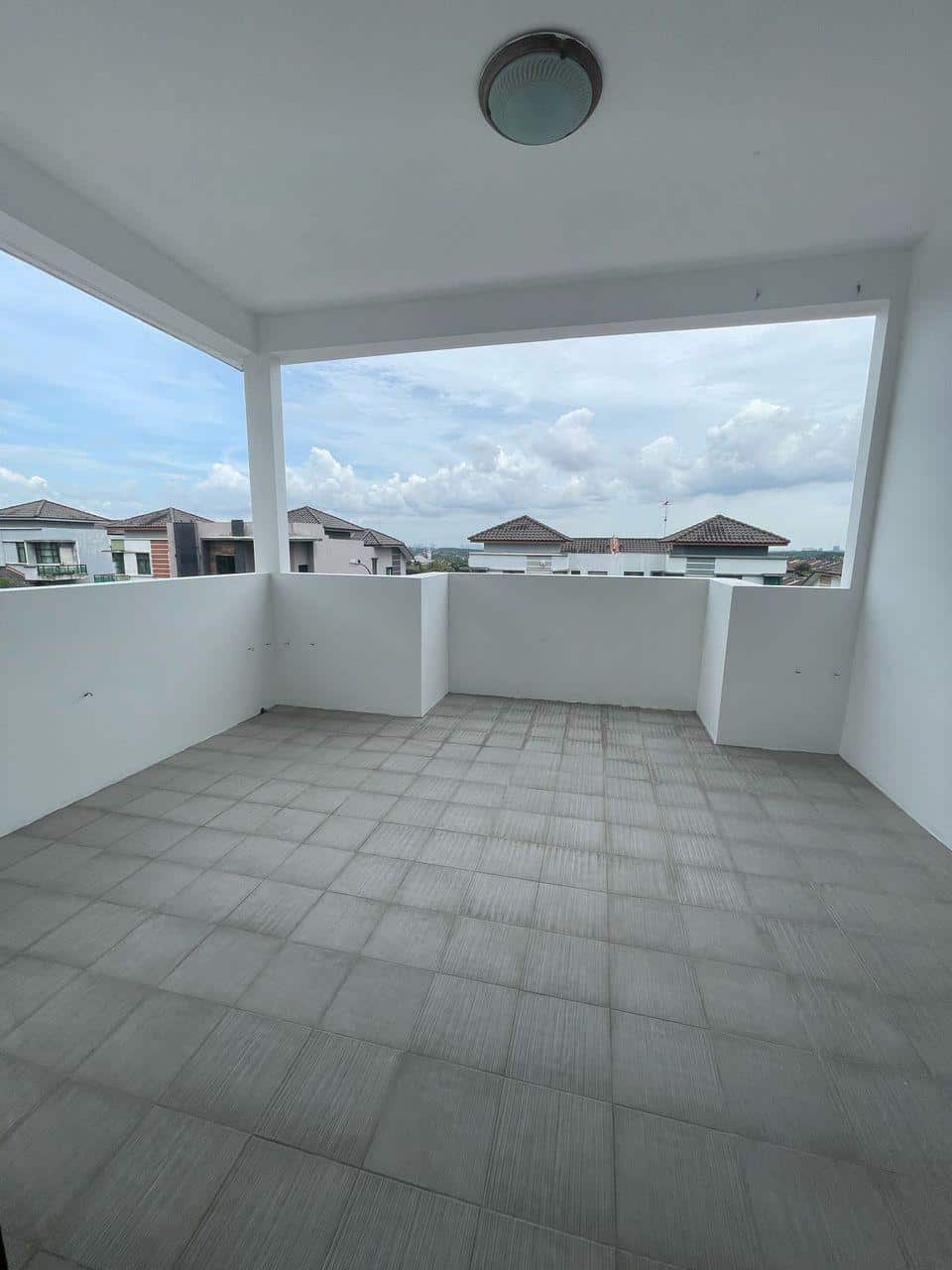 3-Storey Semi-D Mont Callista 3