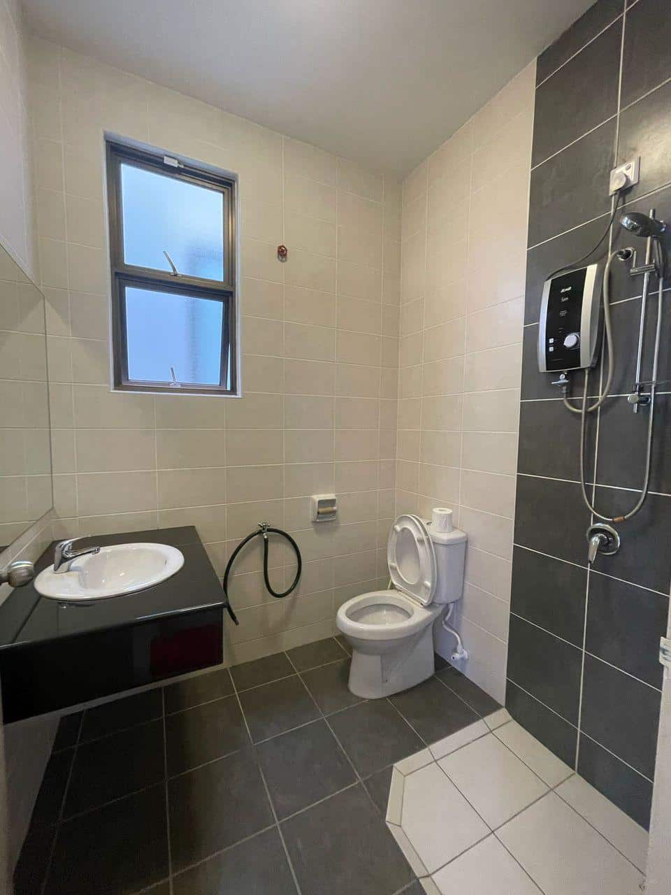 3-Storey Semi-D Mont Callista 7