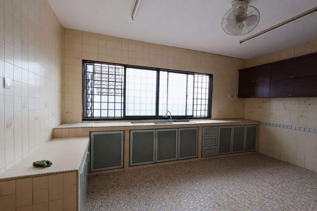 Double Storey Semi-Detached House Jalan Rubi 9