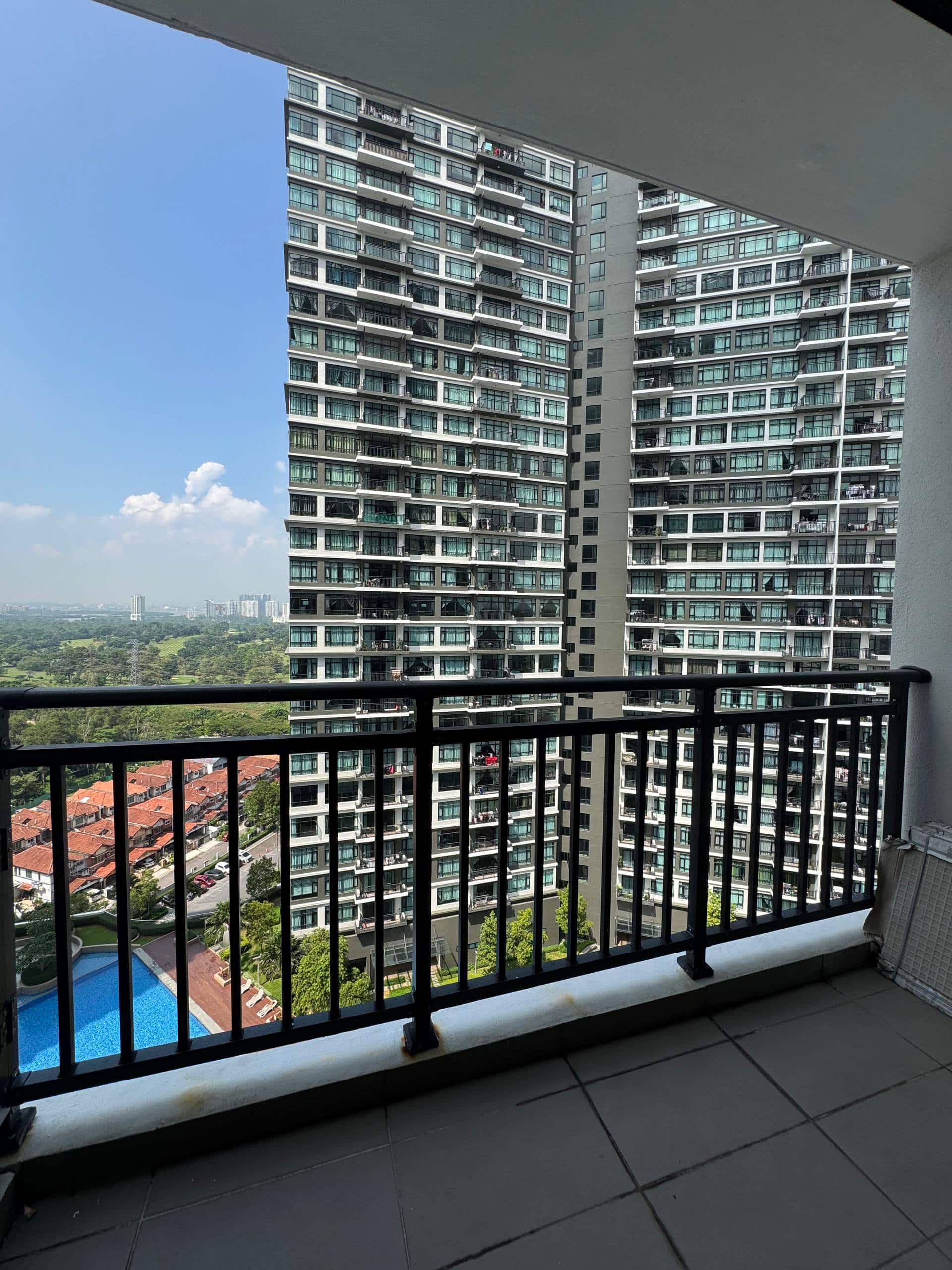 Studio Molek Regency 3