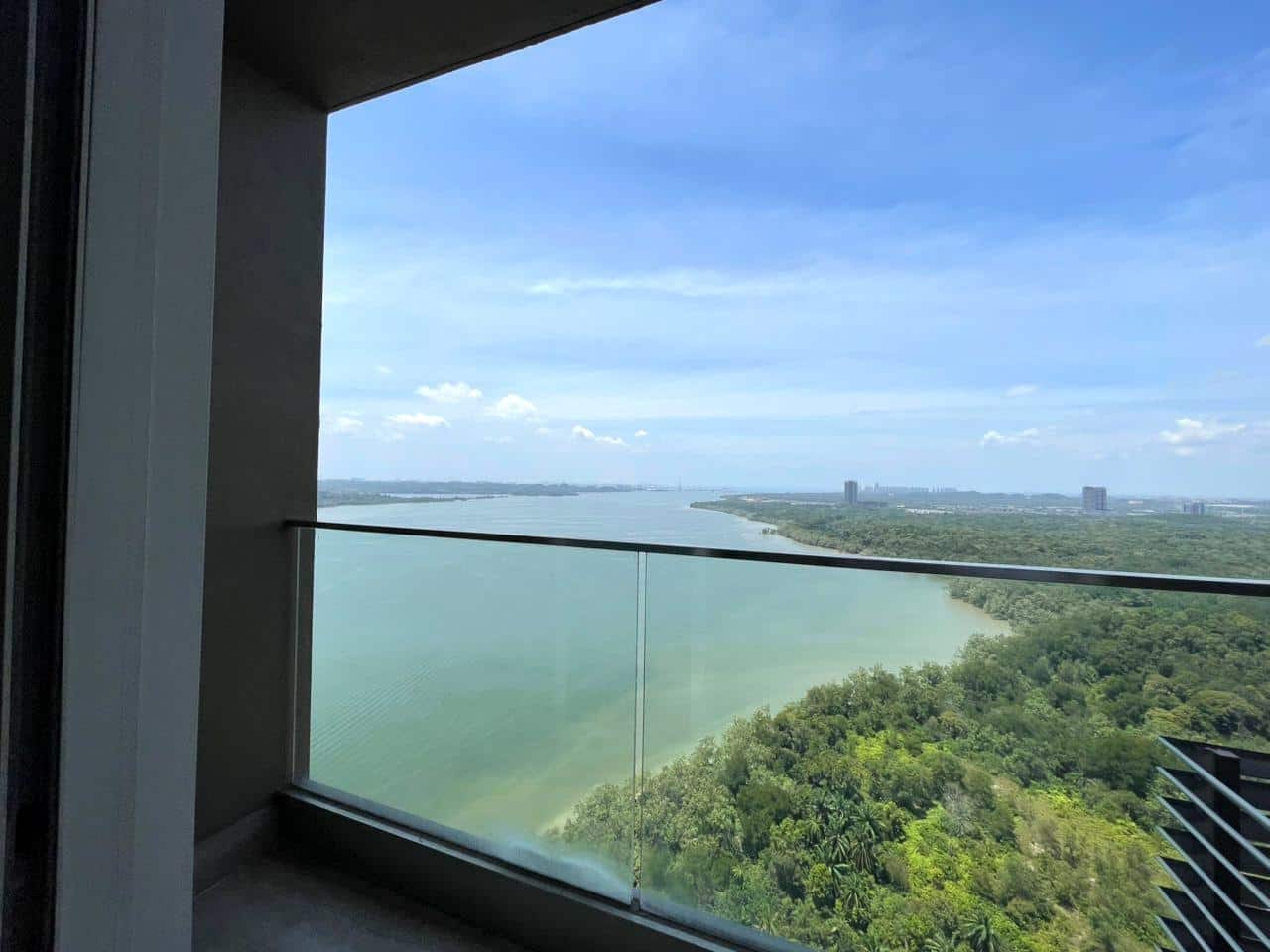 Condo Puteri Harbour 6
