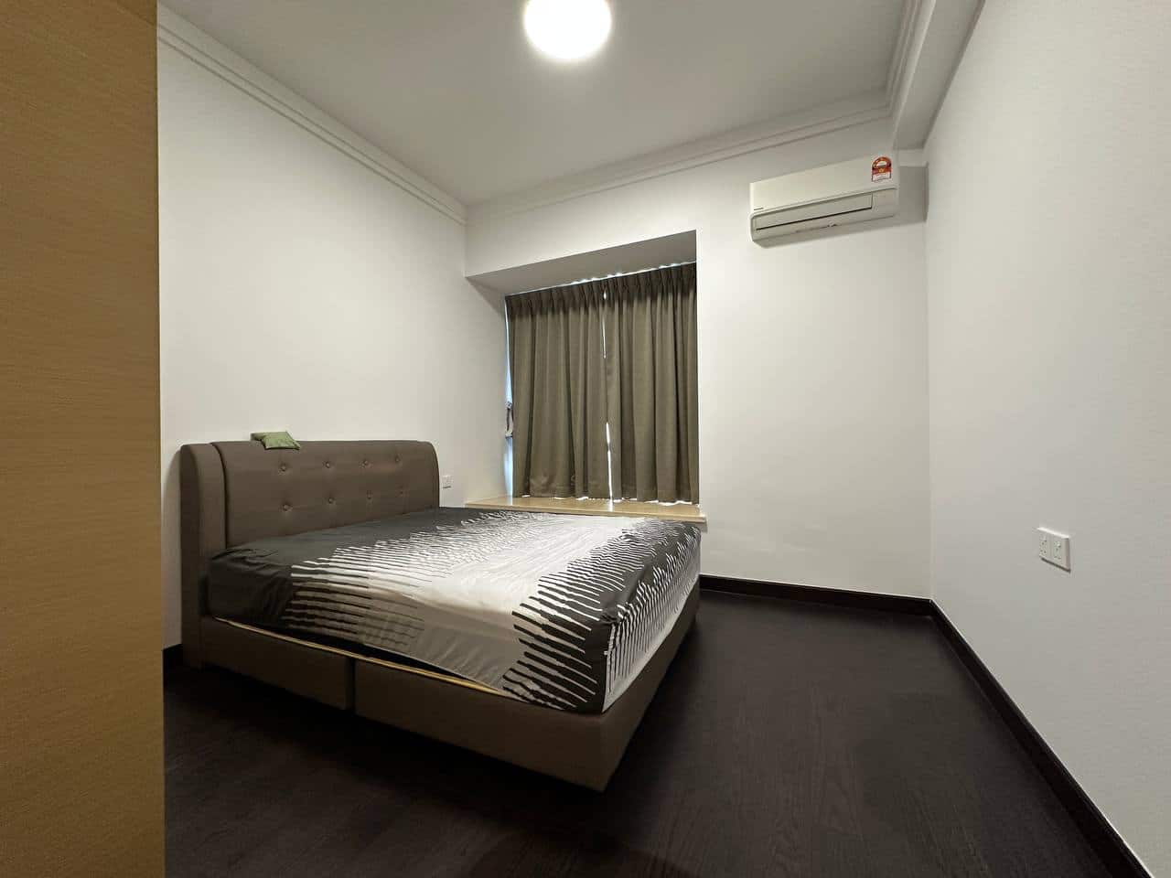 Condo R&F Princess Cove PH2 4