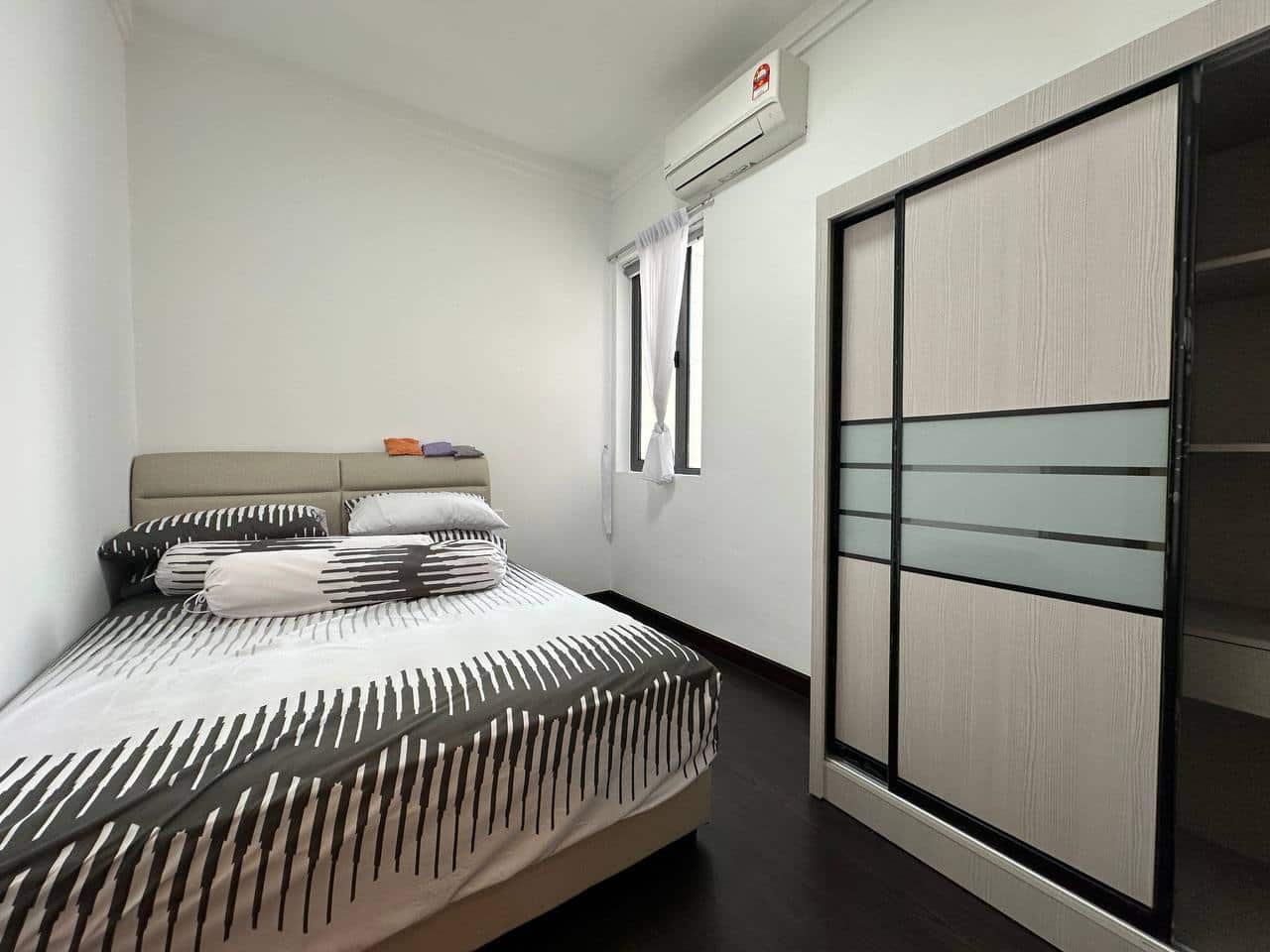 Condo R&F Princess Cove PH2 5