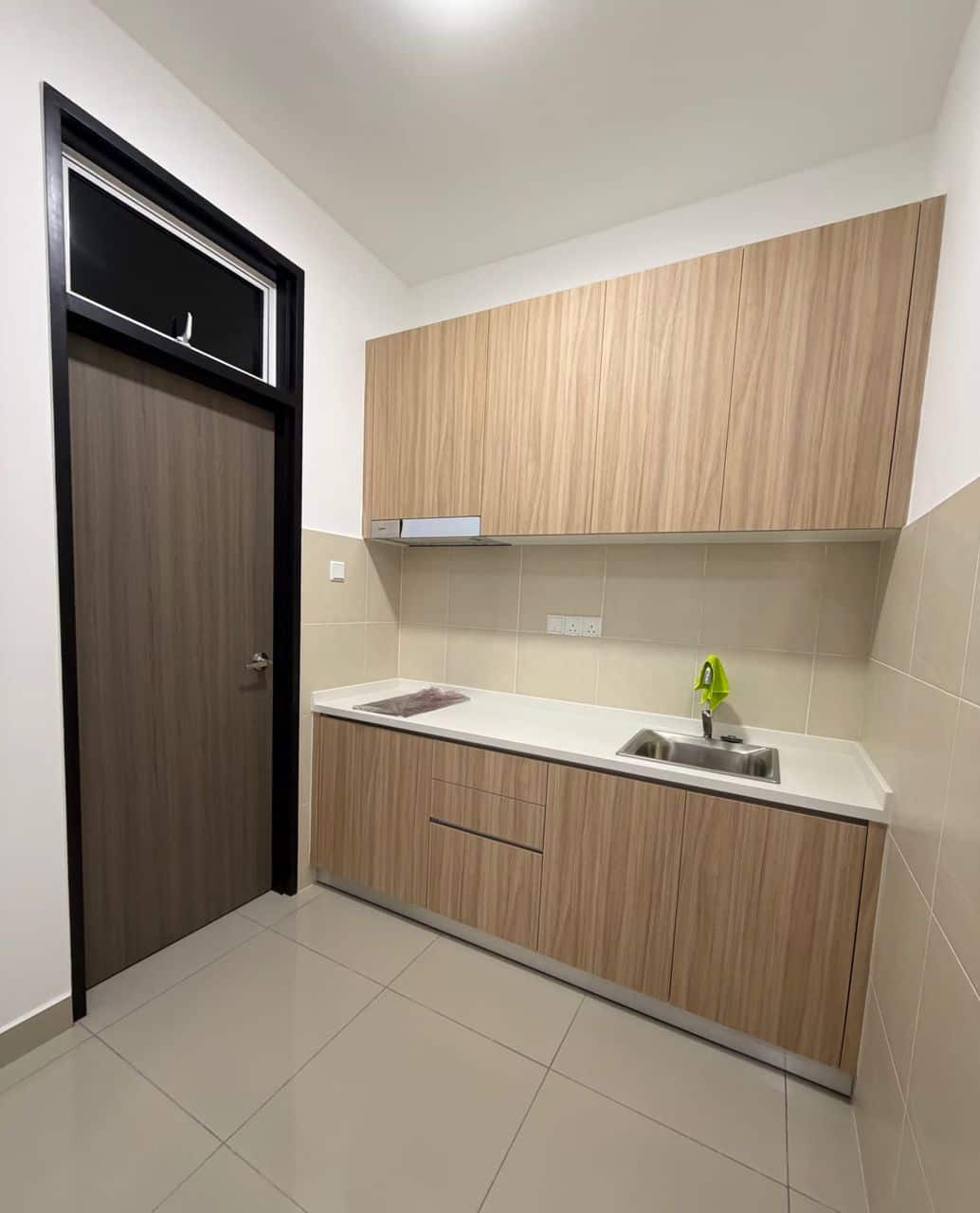 Condo Trellis Residence 4
