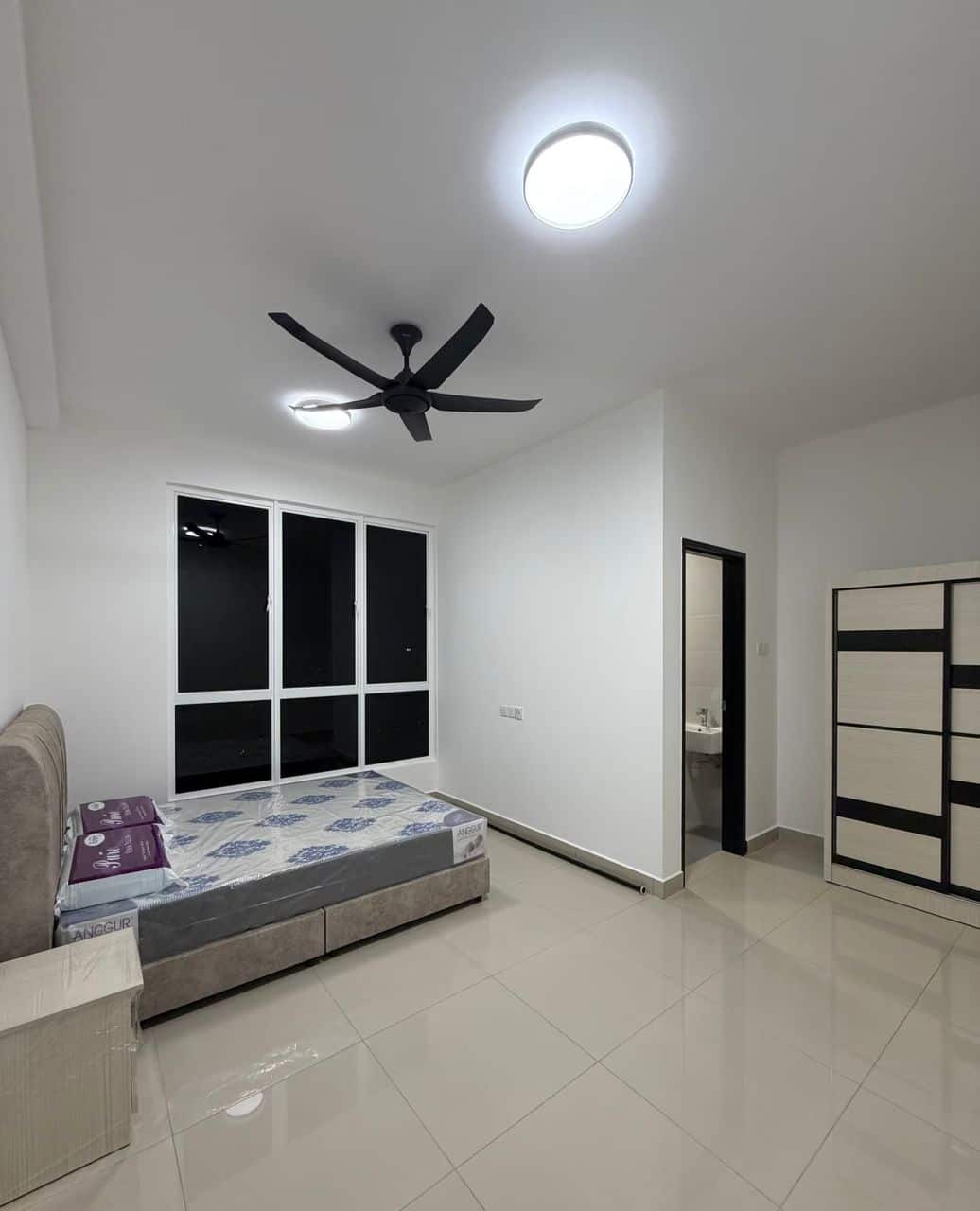 Condo Trellis Residence 2