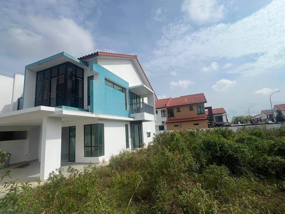 2 storey Terrace Corner Perjiranan 8 5