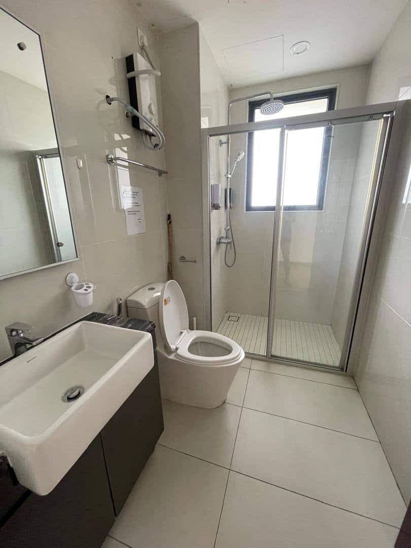 Condo Danga Bay 7