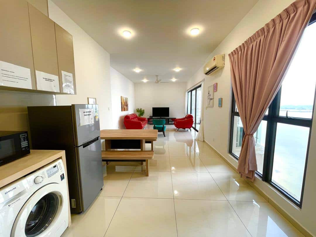 Condo Danga Bay 2