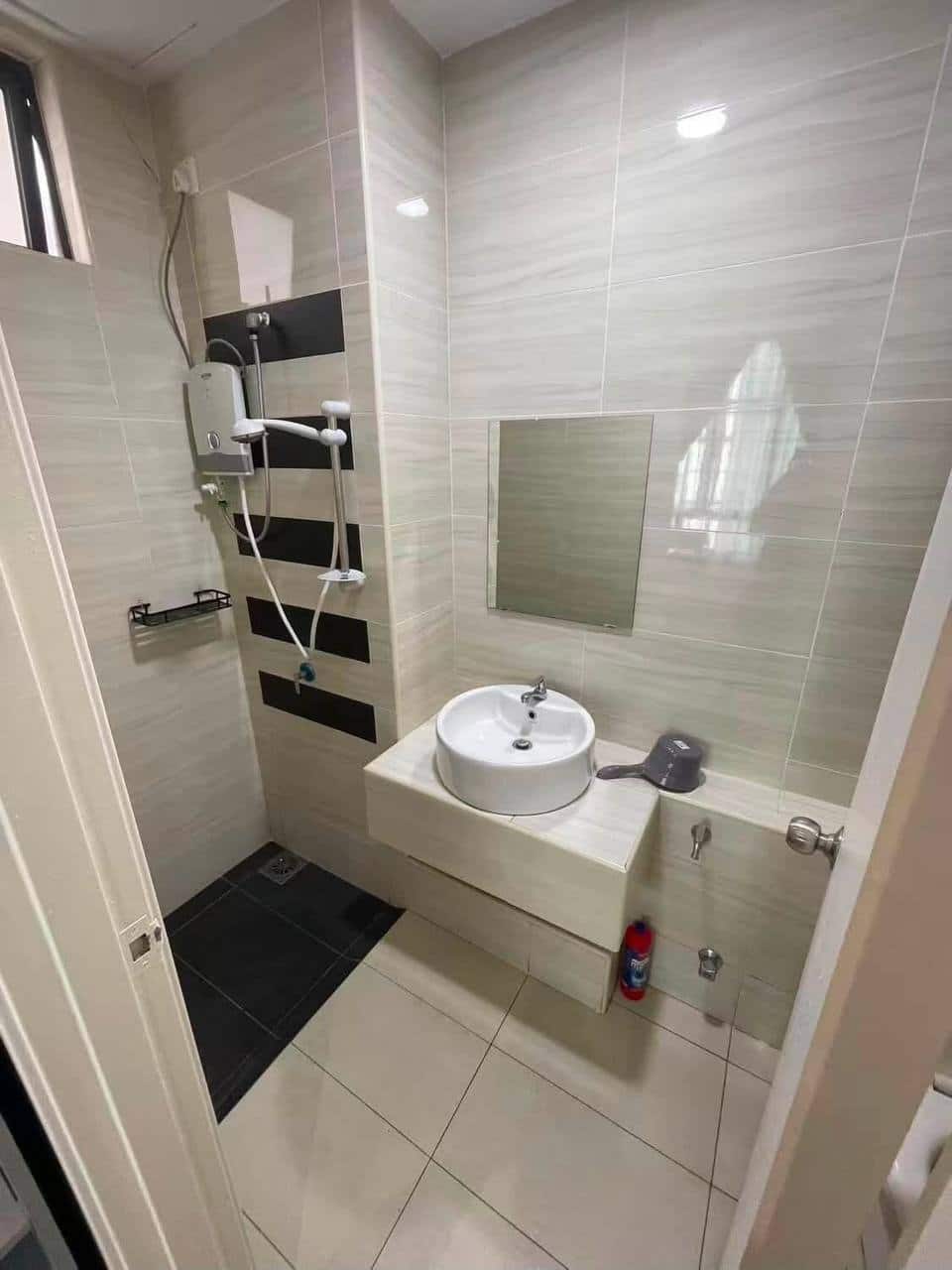 Condominium Kempas 7