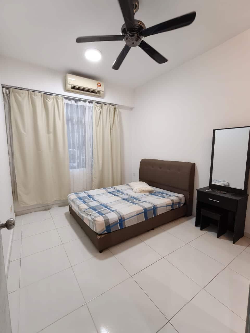 Condo Setia Tropika 2