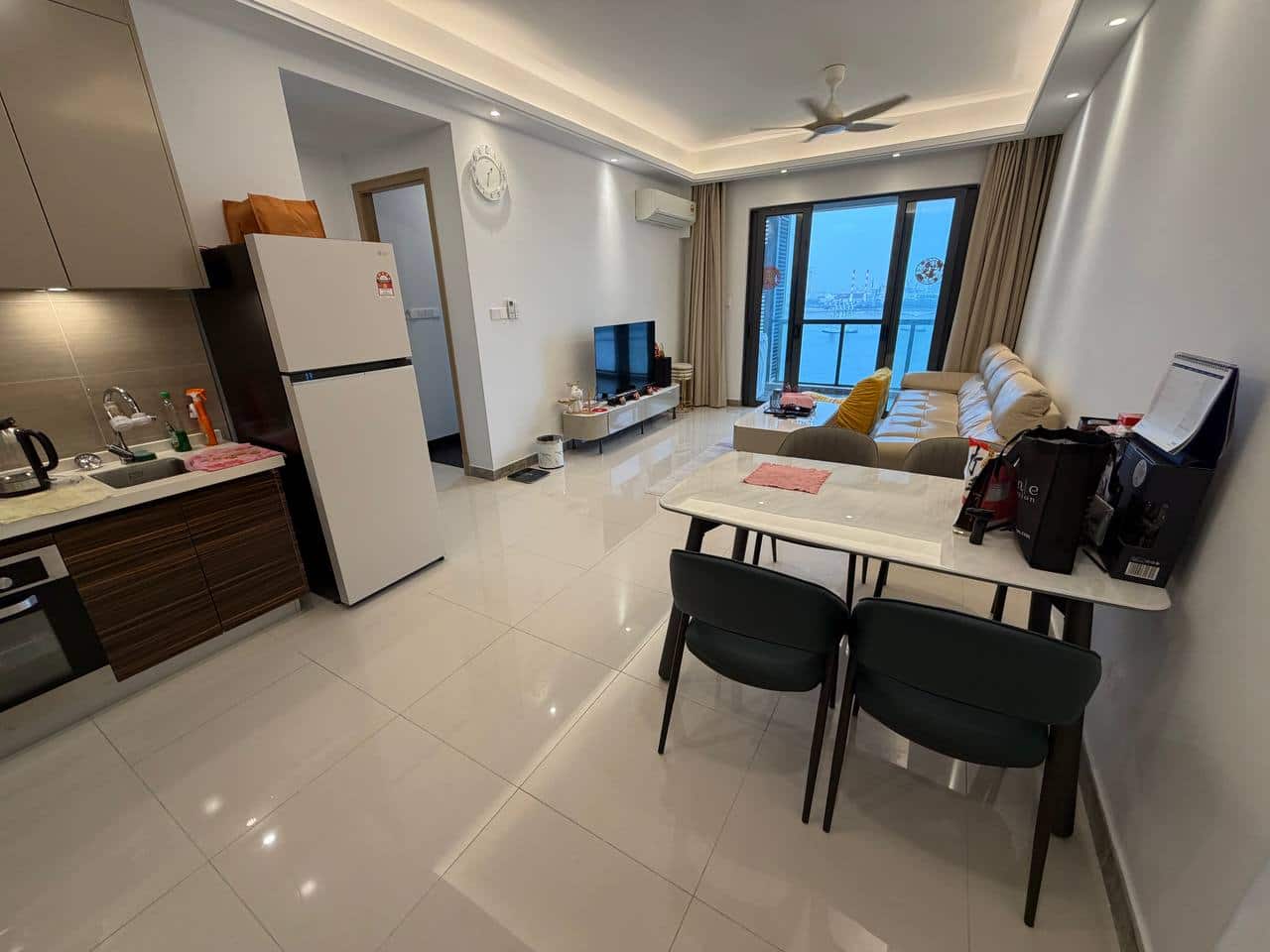 Condo R&F Princess Cove 2